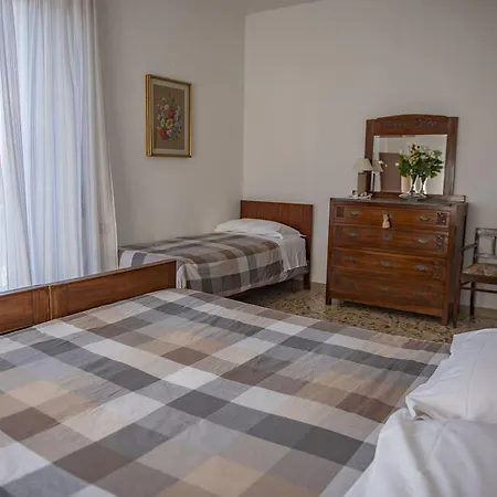 Cav Costa Degli Etruschi