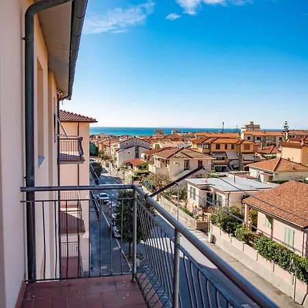 Cav Costa Degli Etruschi San Vincenzo