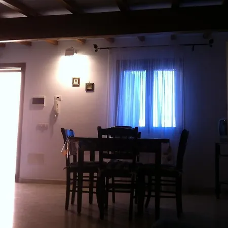 Cav Costa Degli Etruschi Aparthotel