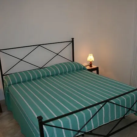 Cav Costa Degli Etruschi Aparthotel