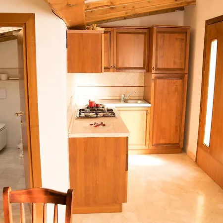 Cav Costa Degli Etruschi 3*